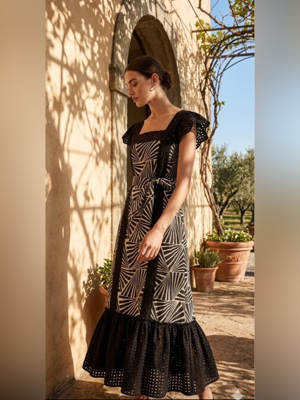 MAISIE Embroidered Chic Black and White Geometric Maxi Dress Sz XS